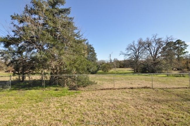 APT-11 - 16567 Fm 2154 Rd, Home with 2 bedrooms, 1 bathrooms and null parking in College Station TX | Image 29