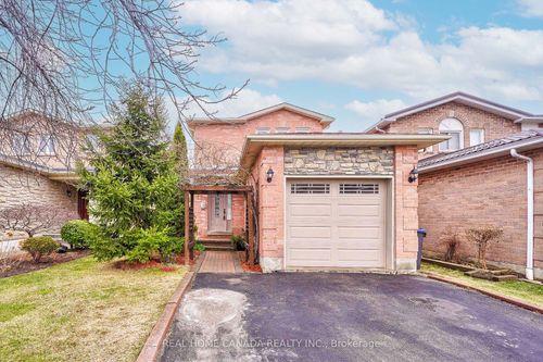 540 Bluesky Cres N/A, Mississauga, ON, L5R2S2 | Card Image