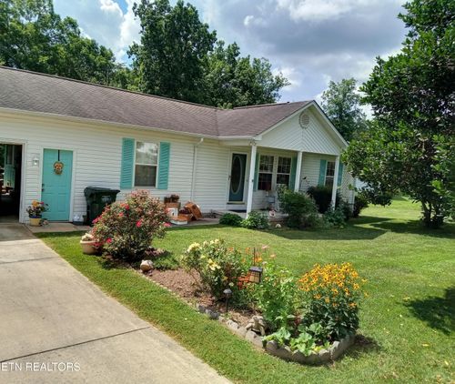 41 Chelsea Dr, Crossville, TN, 38555-5886 | Card Image