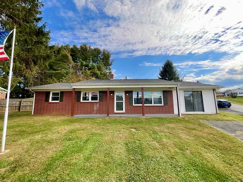 25 Midway Hts, Galax, VA, 24333-5979 | Card Image