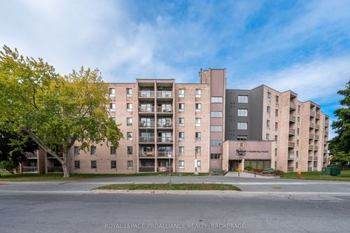 510-17 Eldon Hall Pl, Kingston, ON, K7M7H5 | Card Image