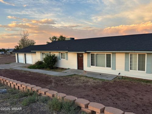 695 S 13th St W, Saint Johns, AZ, 85936 | Card Image