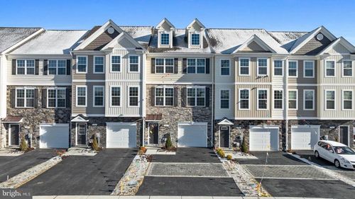 84 Potomac Ct, PRINCE FREDERICK, MD, 20678 | Card Image
