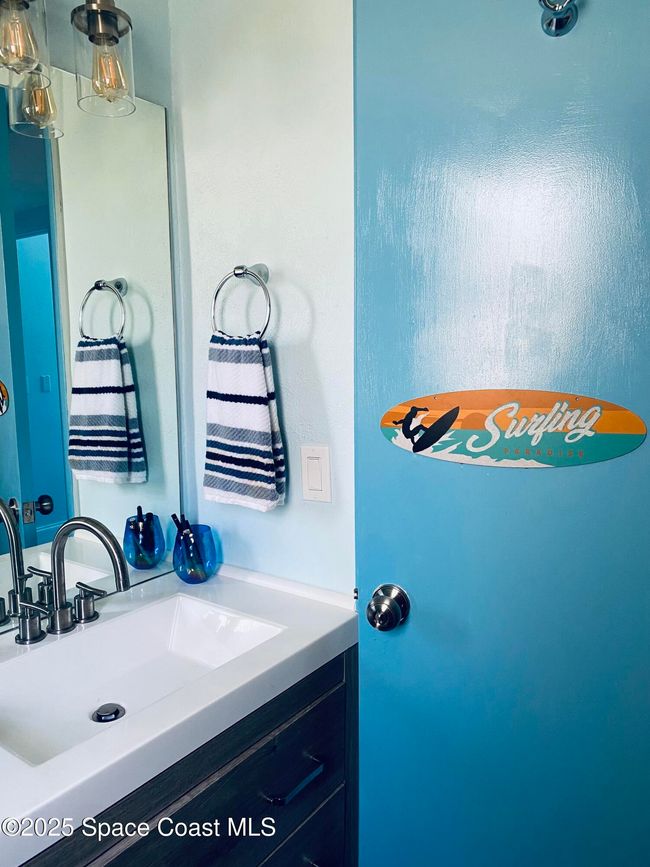 B - 725 S Orlando Ave, Home with 2 bedrooms, 1 bathrooms and null parking in Cocoa Beach FL | Image 32