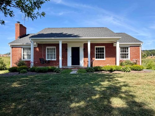 1779 Barterbrook Rd, STAUNTON, VA, 24401-9400 | Card Image