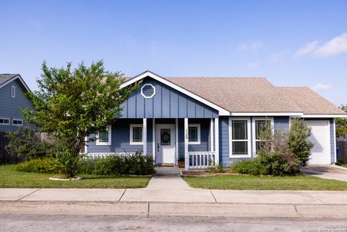 129 Jasper Ln, Kerrville, TX, 78028-3762 | Card Image