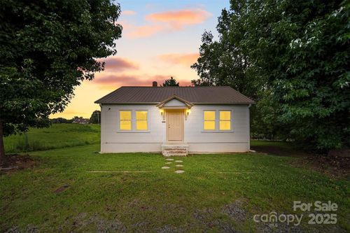 2541 W Nc 10 Hwy, Newton, NC, 28658-9712 | Card Image