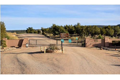 6 Chato Trl, Mountainair, NM, 87036 | Card Image