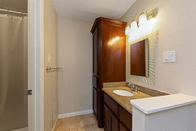APT-222 - 2611 Grants Lake Blvd, Townhouse with 2 bedrooms, 2 bathrooms and null parking in Sugar Land TX | Image 19