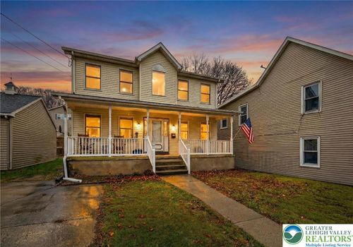 124 Garibaldi Ave, Roseto, PA, 18013-1330 | Card Image