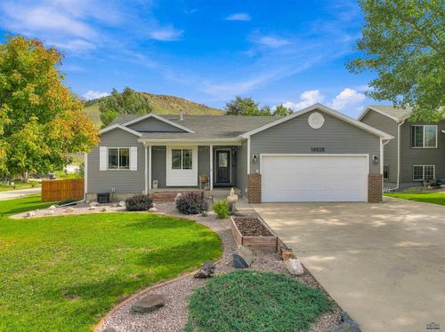 14828 Telluride St, Summerset, SD, 57769-6201 | Card Image
