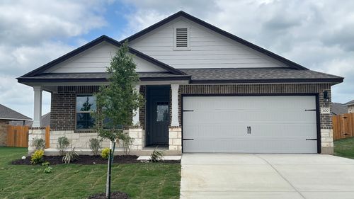 300 Creekfall Rd, Burnet, TX, 78611-3909 | Card Image