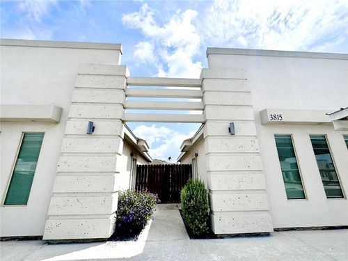 5-3815 Las Vistas Ln, Weslaco, TX, 78596-4469 | Card Image