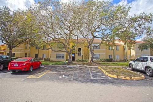 apt-926-12650 Vista Isles Dr, Plantation, FL, 33325-1330 | Card Image