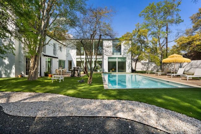 2207 Stanmore Dr, House other with 4 bedrooms, 5 bathrooms and 2 parking in Houston TX | Image 31