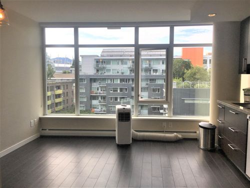 709-138 W 1st Ave, Vancouver, BC, V5Y0H5 | Card Image
