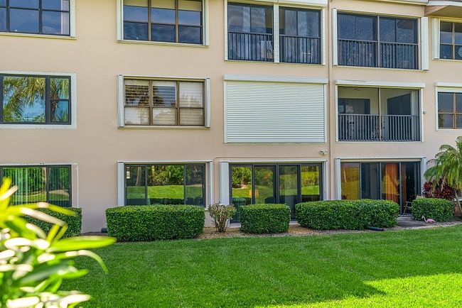 APT-106 - 6165 S Mirror Lake Dr, House attached with 3 bedrooms, 2 bathrooms and null parking in Sebastian FL | Image 28