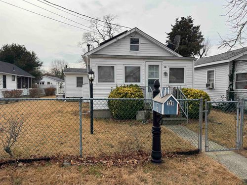 128 Pennsylvania Ave, Villas, NJ, 08251-2532 | Card Image