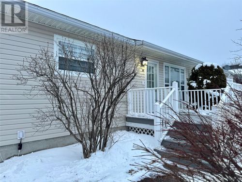 29 Elizabeth Ave, Deer Lake, NL, A8A1H6 | Card Image