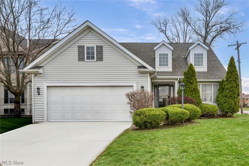 177 E 192nd St, Euclid, OH, 44119-1025 | Card Image