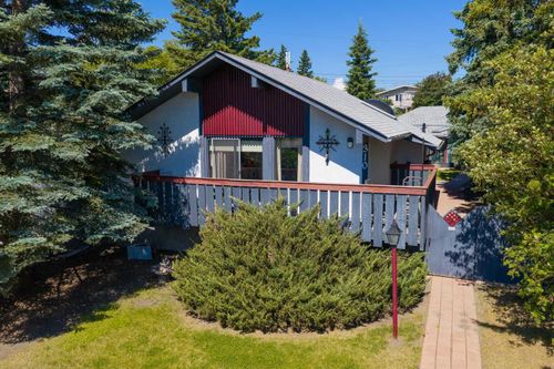 310 Huntham Pl Ne, Calgary, AB, T2K4G7 | Card Image