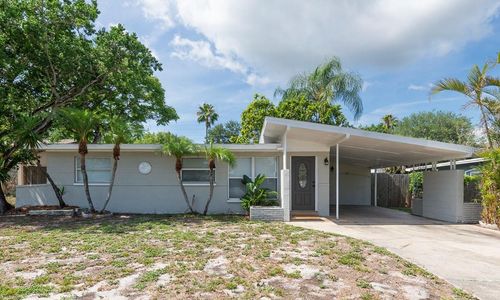110 14th Ave Sw, LARGO, FL, 33770-7506 | Card Image