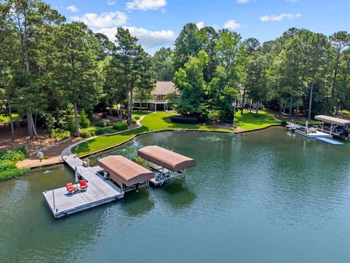 1051 Clearwater Drive, White Plains, GA, 30678 | Card Image