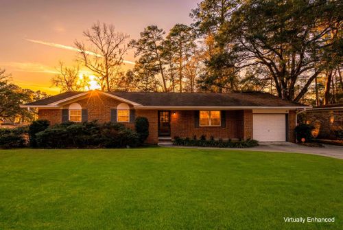 2304 Vincent Dr, TALLAHASSEE, FL, 32303-3722 | Card Image