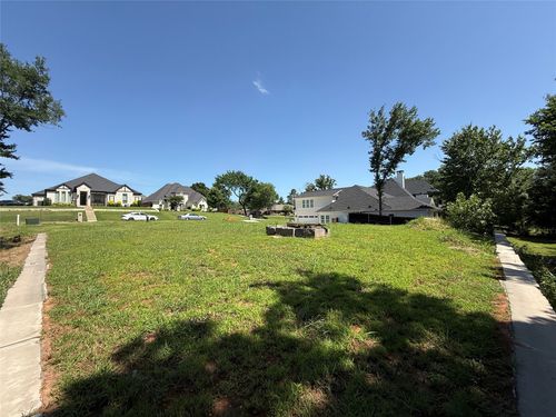 901 Waterloo Lake Drive, Denison, TX, 75020 | Card Image