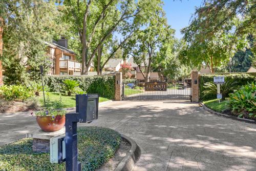 apt-1-540 Woodside Oaks, Sacramento, CA, 95825-4840 | Card Image