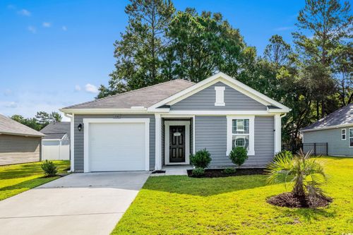 152 Foxford Dr, Conway, SC, 29526-9492 | Card Image