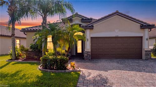11318 Red Bluff Ln, FORT MYERS, FL, 33912-8915 | Card Image