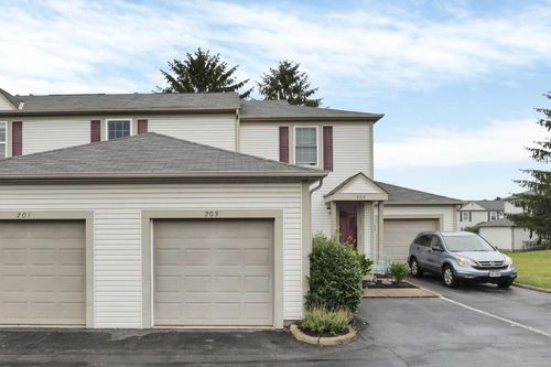 203 Hawkins Ln, Blacklick, OH, 43004-9306 | Card Image