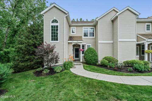 4501 Foxwood Dr S, Clifton Park, NY, 12065-6821 | Card Image