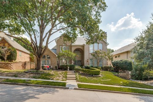 211 Long Canyon Ct, Richardson, TX, 75080-2669 | Card Image