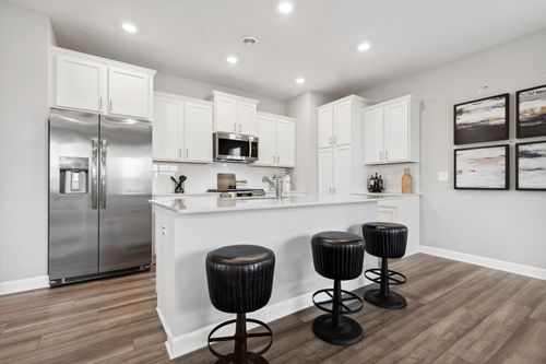 10760 Henslowe Avenue S, Cottage Grove, MN, 55016 | Card Image