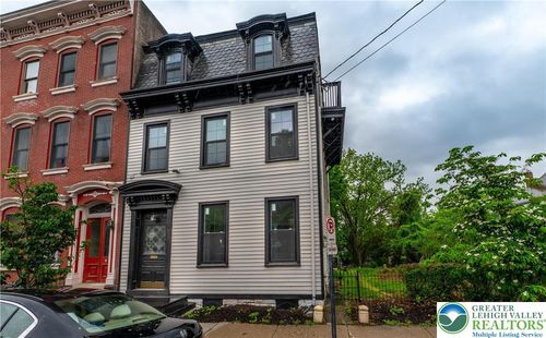 667 Ferry St, EASTON, PA, 18042-4423 | Card Image