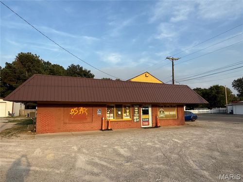 902 Independence Ave, Kennett, MO, 63857-2224 | Card Image