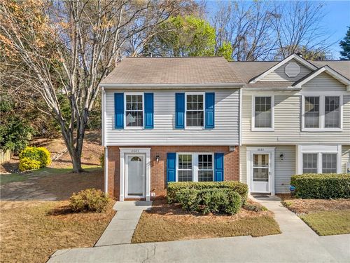 2883 Dresden Square Dr, Atlanta, GA, 30341-5115 | Card Image