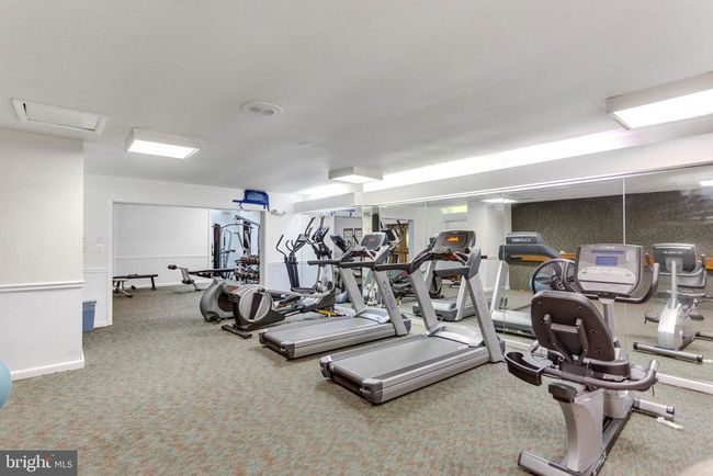 UNIT-1207 - 5340 Holmes Run Pkwy, Condo with 2 bedrooms, 1 bathrooms and null parking in ALEXANDRIA VA | Image 21