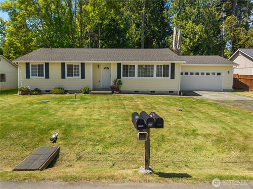 9725 Channel Dr Nw, Olympia, WA, 98502-9704 | Card Image