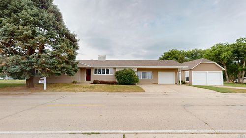 416 W 2nd St, Holstein, IA, 51025-5110 | Card Image