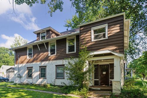 1083 Chatsworth St N, Saint Paul, MN, 55103-1056 | Card Image