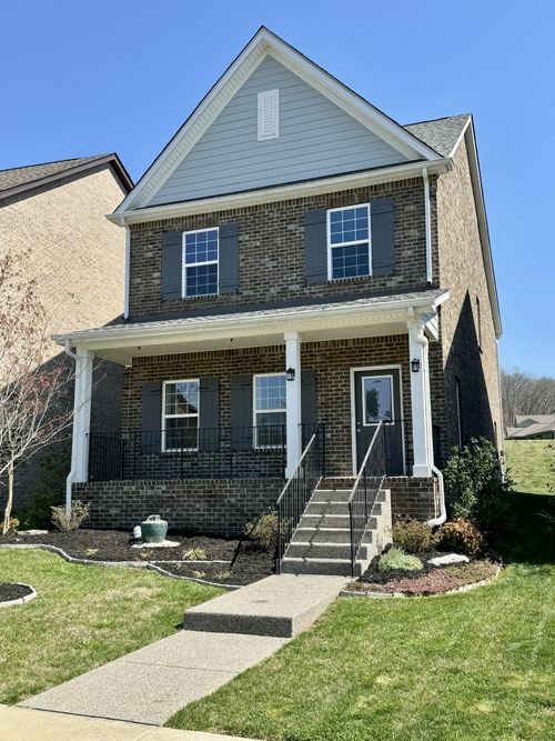 319 Carellton Dr, Gallatin, TN, 37066-1475 | Card Image