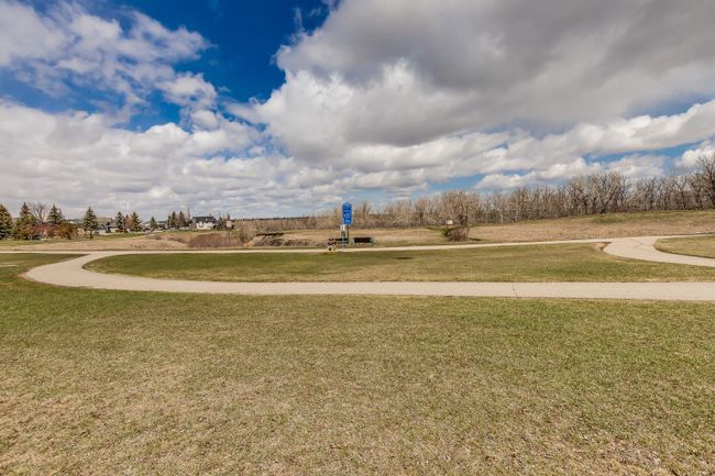 781 Cimarron Close, Home with 3 bedrooms, 3 bathrooms and 4 parking in Okotoks AB | Image 36