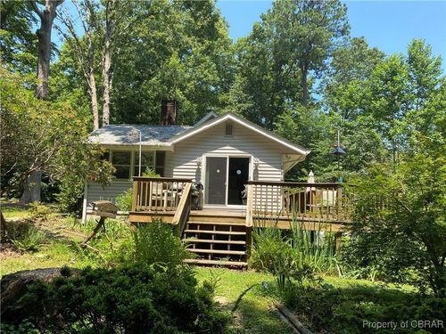 94 Lake Dr, Lancaster, VA, 22503-3716 | Card Image