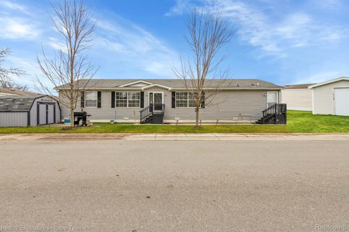 59455 Bart Ln, Lenox, MI, 48048-2004 | Card Image
