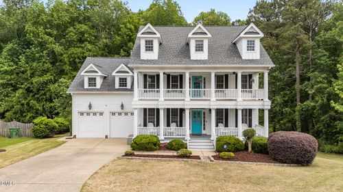 513 Lake Gaston Dr, Fuquay Varina, NC, 27526-3932 | Card Image