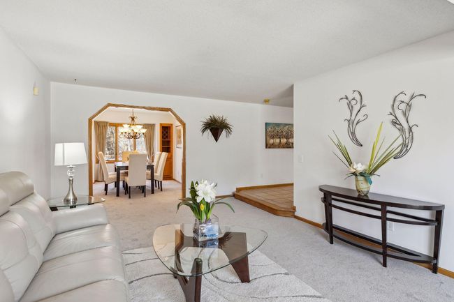5929 Oxford St N, House other with 4 bedrooms, 4 bathrooms and null parking in Shoreview MN | Image 8