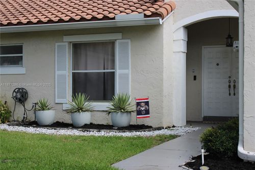 9588 Nw 9th Ct, Plantation, FL, 33324-6153 | Card Image